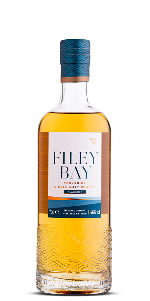 Filey-Bay-Flagship-Single-Malt-Whisky-Shadow_67332574-eac3-45e8-b505-67d5e164ea3d